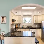 Dalia 2 Bedroom With Pool & Garden, Parking, Walk To Beach, Gated Complex Apartment Paphos