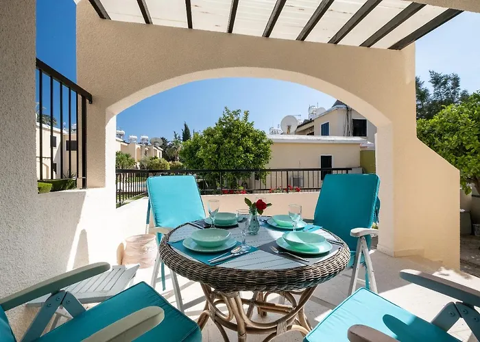 Dalia Seaside 2 Bedroom With Pool & Garden 아파트 *